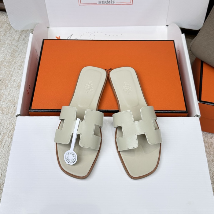 Herme* Sandal244 （smooth surFa*e）