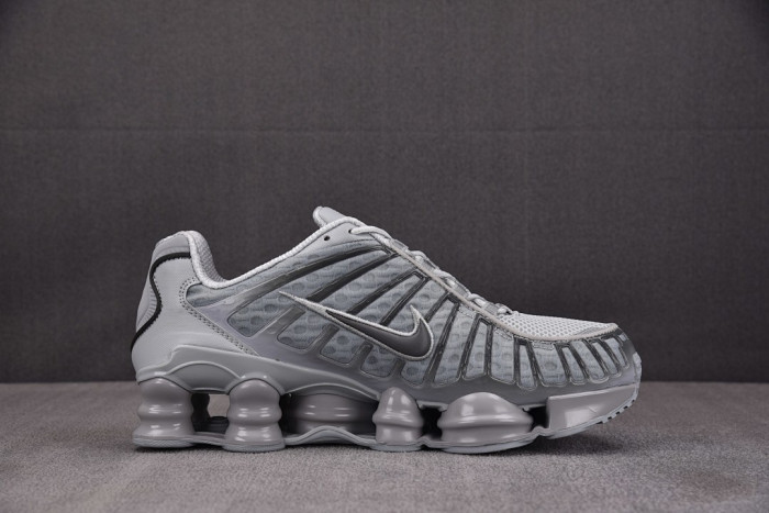 Nike Shox TL Wolf Grey Iron Grey AV3595-015
