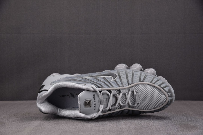 Nike Shox TL Wolf Grey Iron Grey AV3595-015