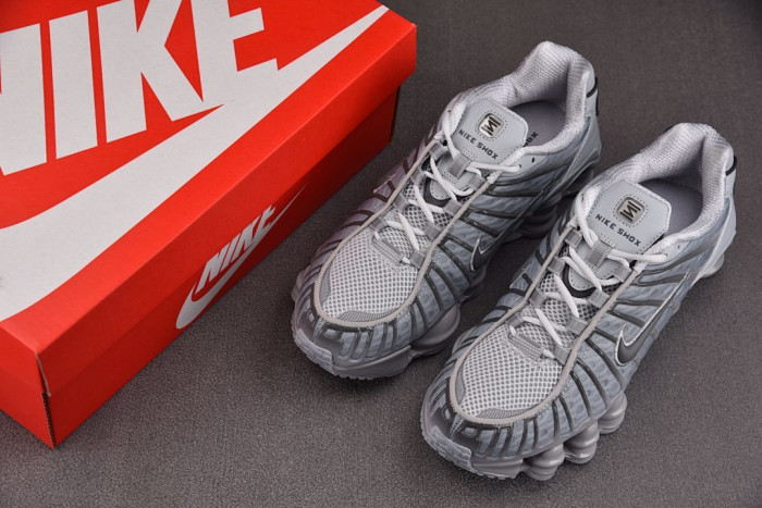 Nike Shox TL Wolf Grey Iron Grey AV3595-015