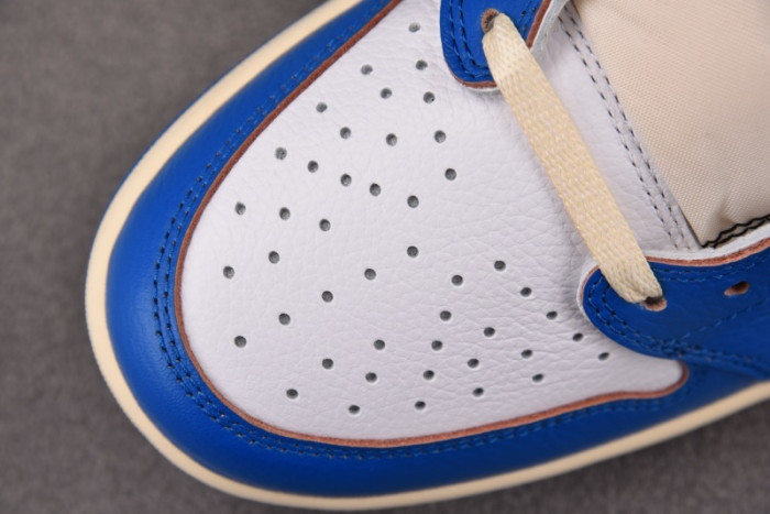 Air Jordan 1 Retro Low OG Summit White HQ6998-106