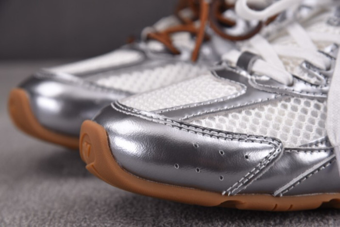 New Balance x MIU MIU NB530 NB000054