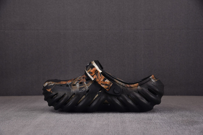 crocs pollex clog by salehe bembury 207393-312