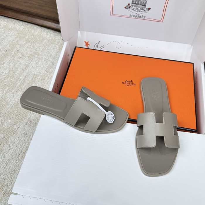 Herme* Sandal233 （smooth surFa*e）