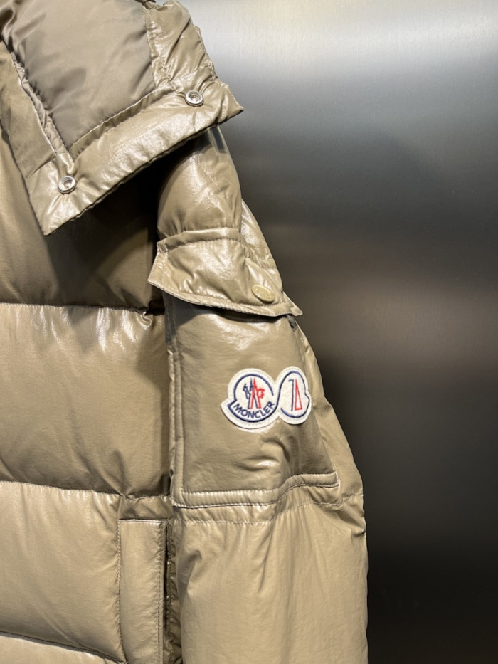 Moncler Down Jacket 84