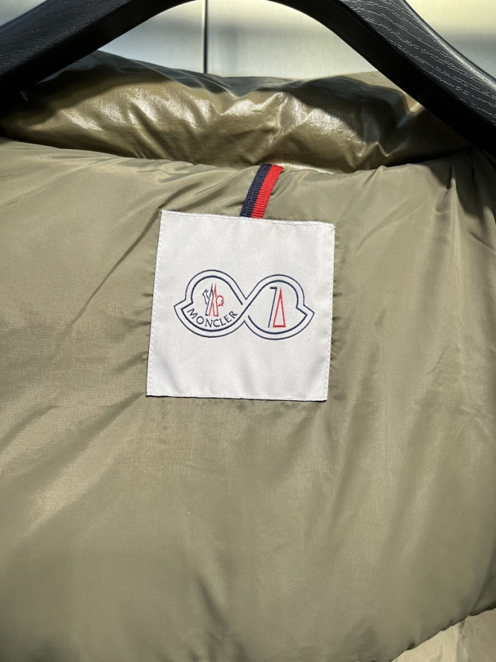 Moncler Down Jacket 84