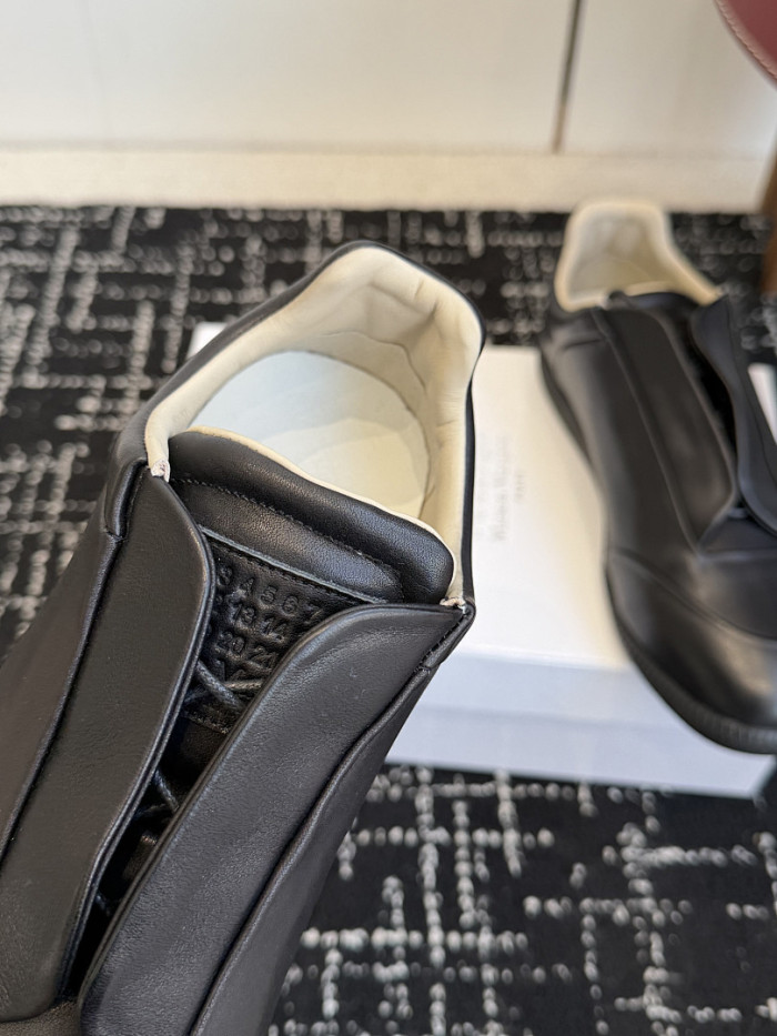 Maison Margiela Sneaker MM000108