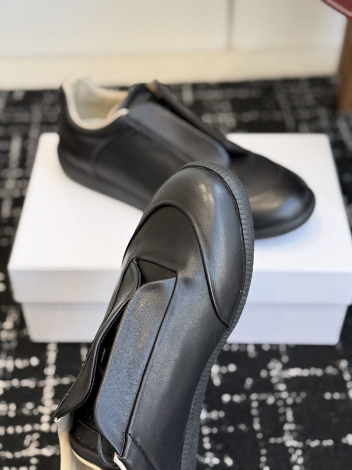 Maison Margiela Sneaker MM000108