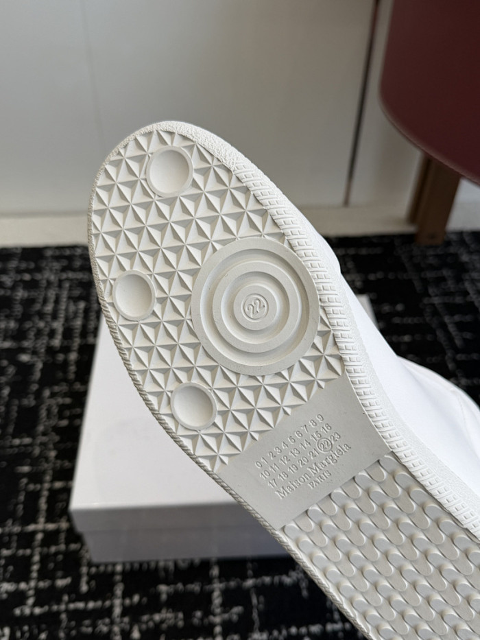 ma1s0n Marg*e1a sneaker mm000100