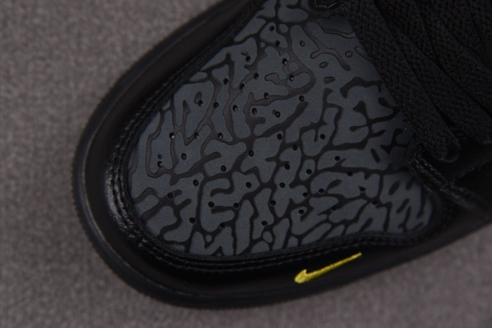 Air Jordan 1 Low Elephant Print 2025 IM6568-010