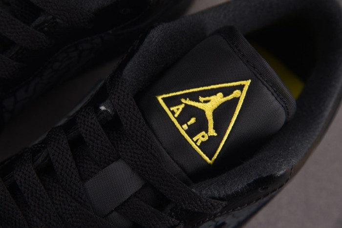 Air Jordan 1 Low Elephant Print 2025 IM6568-010