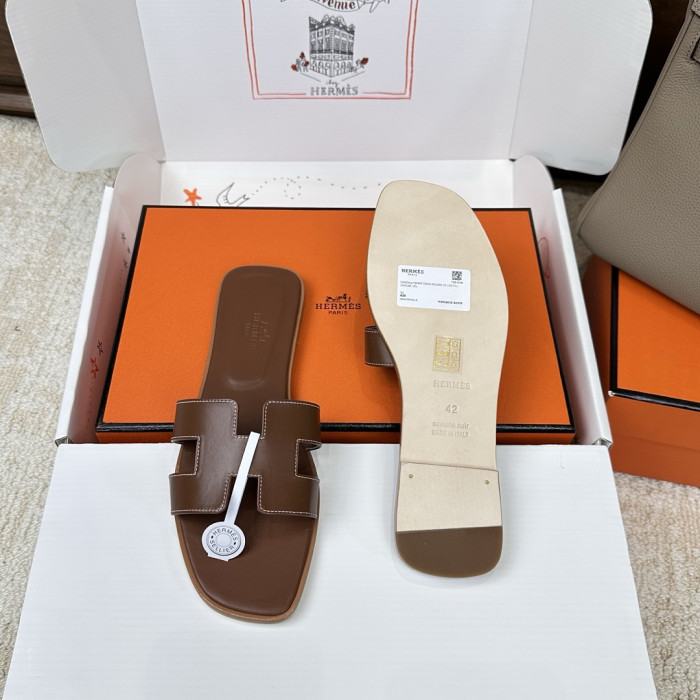 Herme* Sandal252（smooth surFa*e）
