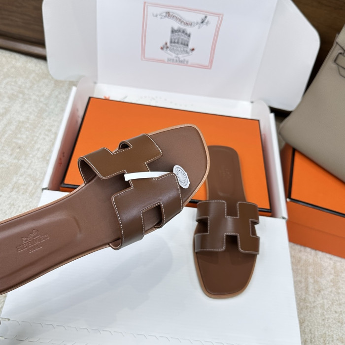 Herme* Sandal252（smooth surFa*e）