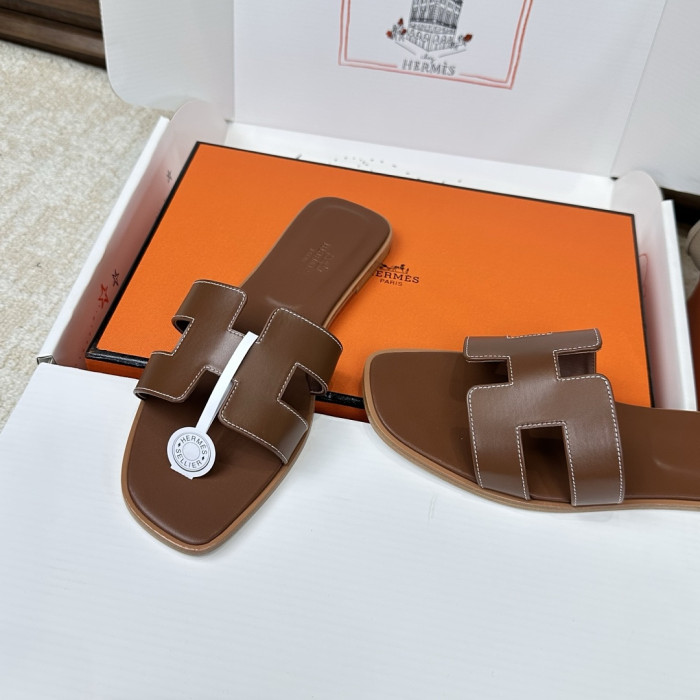Herme* Sandal252（smooth surFa*e）