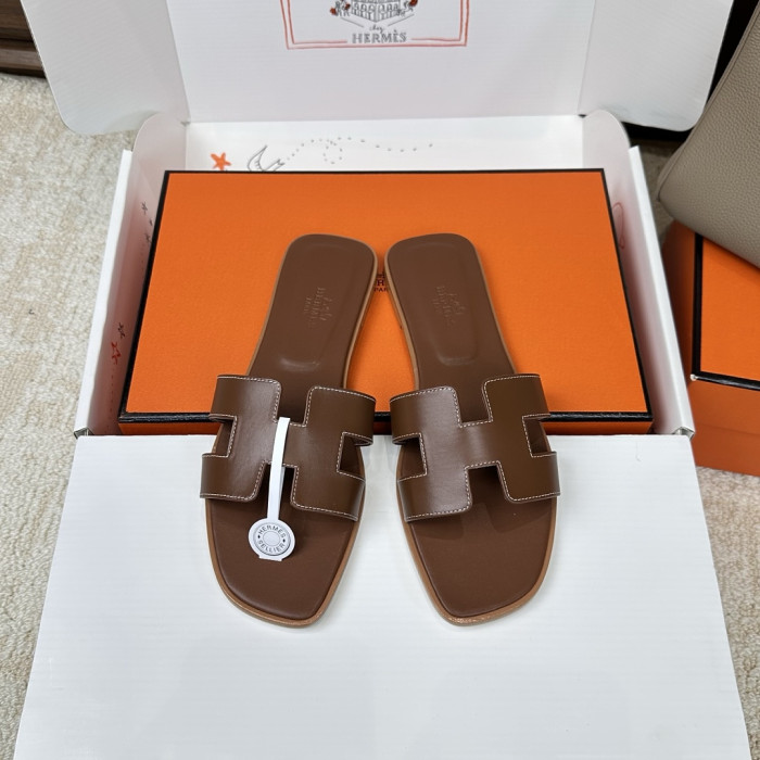 Herme* Sandal252（smooth surFa*e）