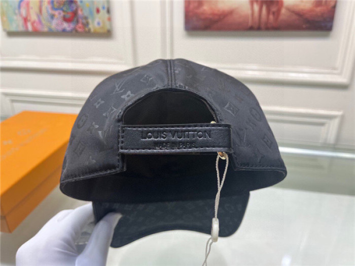 LV CAP28