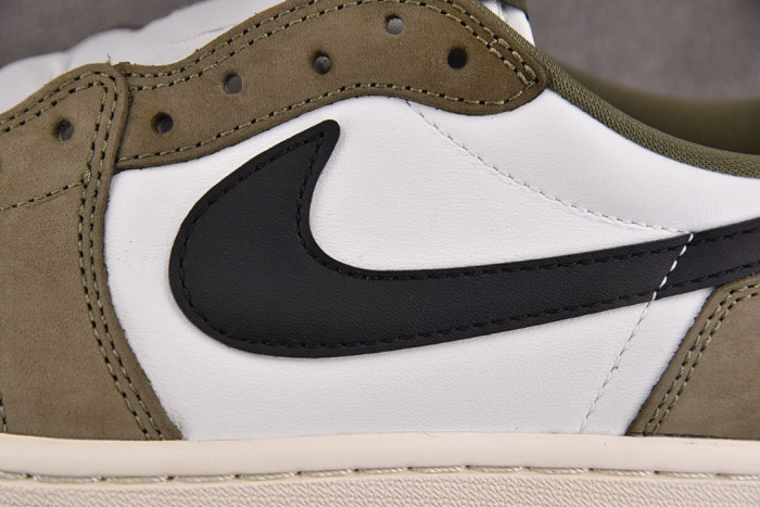 Air Jordan 1 Retro Low OG Medium Olive HQ6998-200