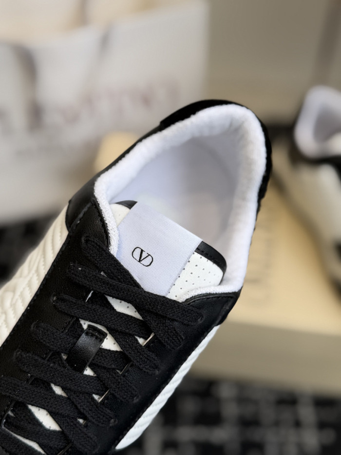 V*LENTINO SNEAKERS VT000010