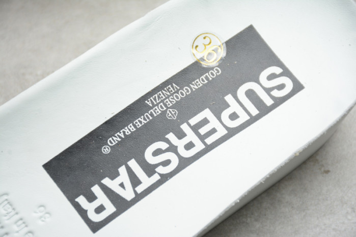 Golden Goose GG000005