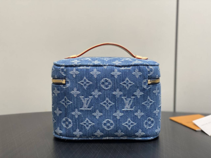 L&V BAG81