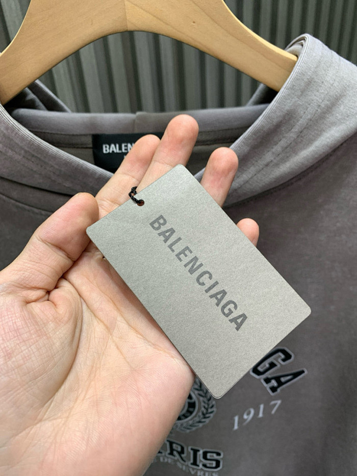 Balenciag* Hoodies4