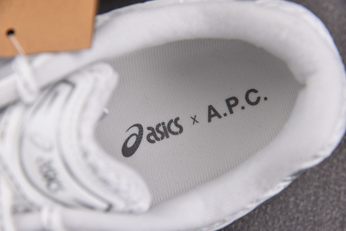 ASICS Gel-Kayano 14 A.P.C. White Pure Silver 1203A727-100