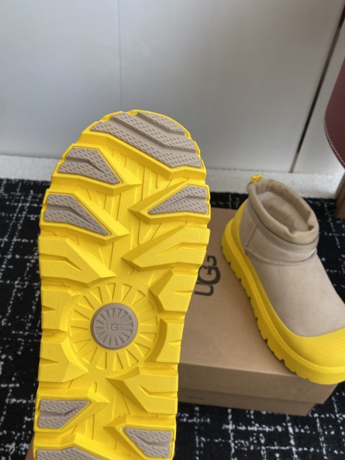 UGG BOOTS UGG000043