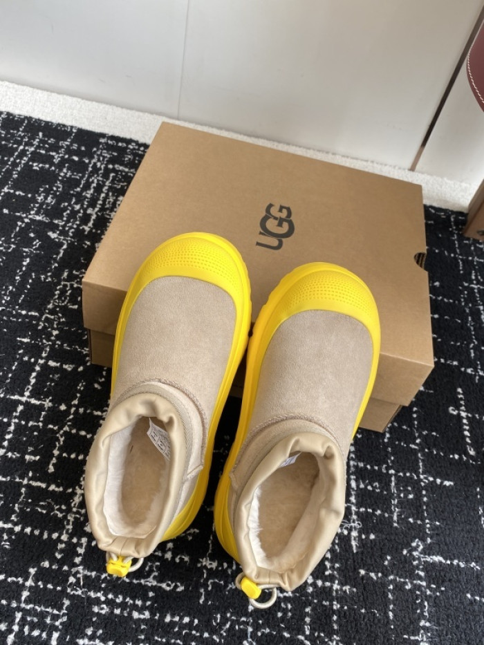 UGG BOOTS UGG000043