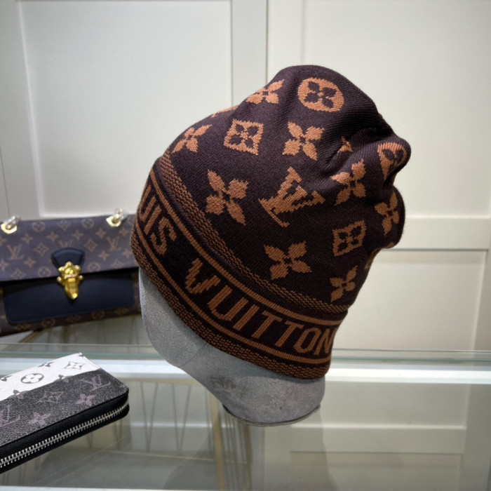 LV hat62