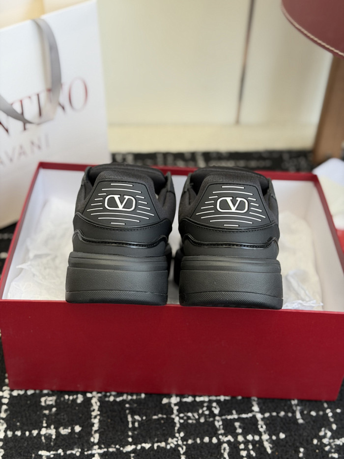 V*LENTINO SNEAKERS VT000025