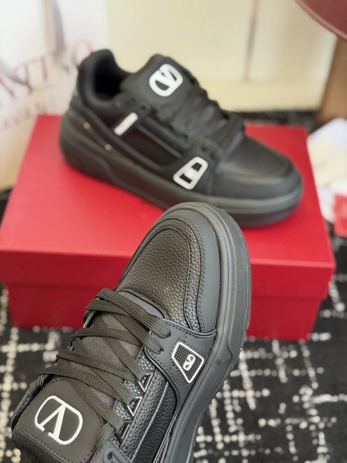 V*LENTINO SNEAKERS VT000025