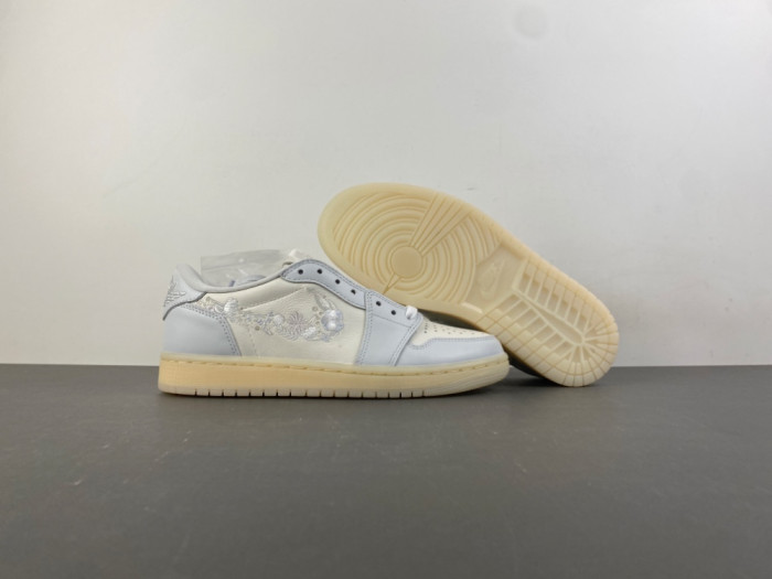 Air Jordan 1 Low OG Floral Swoosh Sail IF4391-100