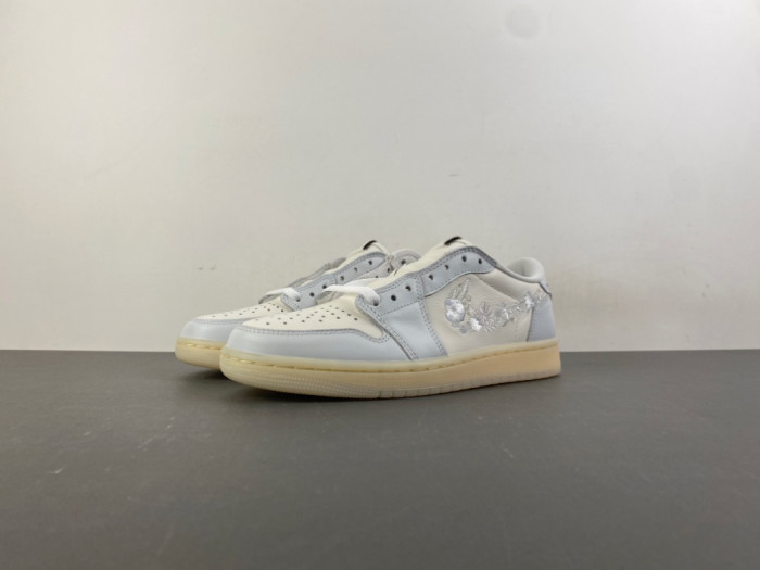 Air Jordan 1 Low OG Floral Swoosh Sail IF4391-100