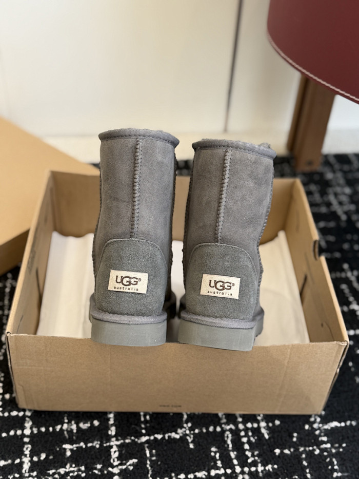UGG BOOTS UGG000063