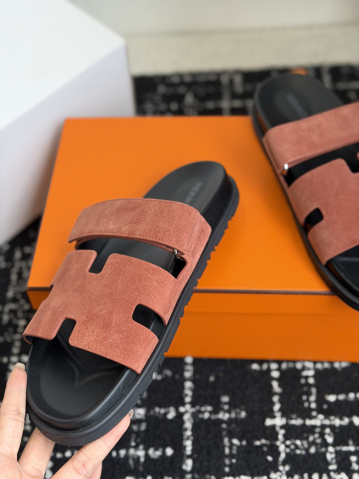 Herme* Sandal150