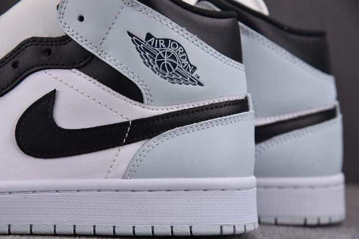 Air Jordan 1 Mid Black Aura Squadron Blue DQ8426-002