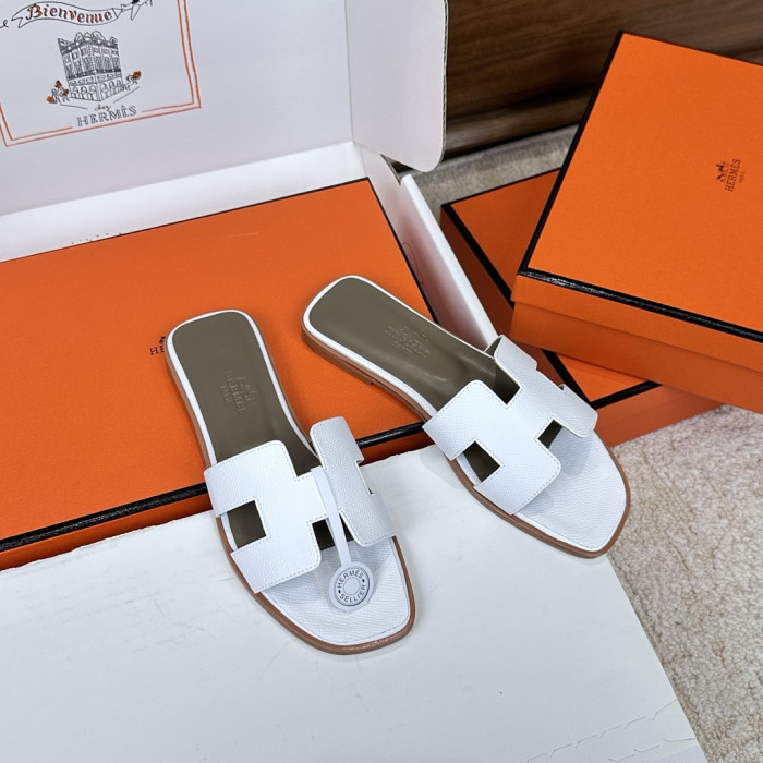 Herme* Sandal212