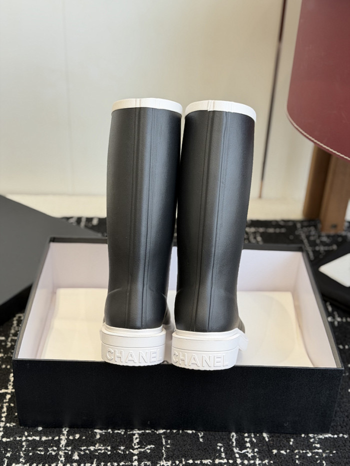 Chane* boots C000071