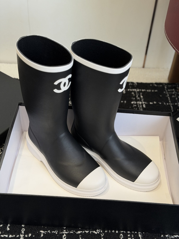 Chane* boots C000071