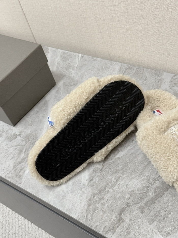 BALENCIAG* SANDAL 77