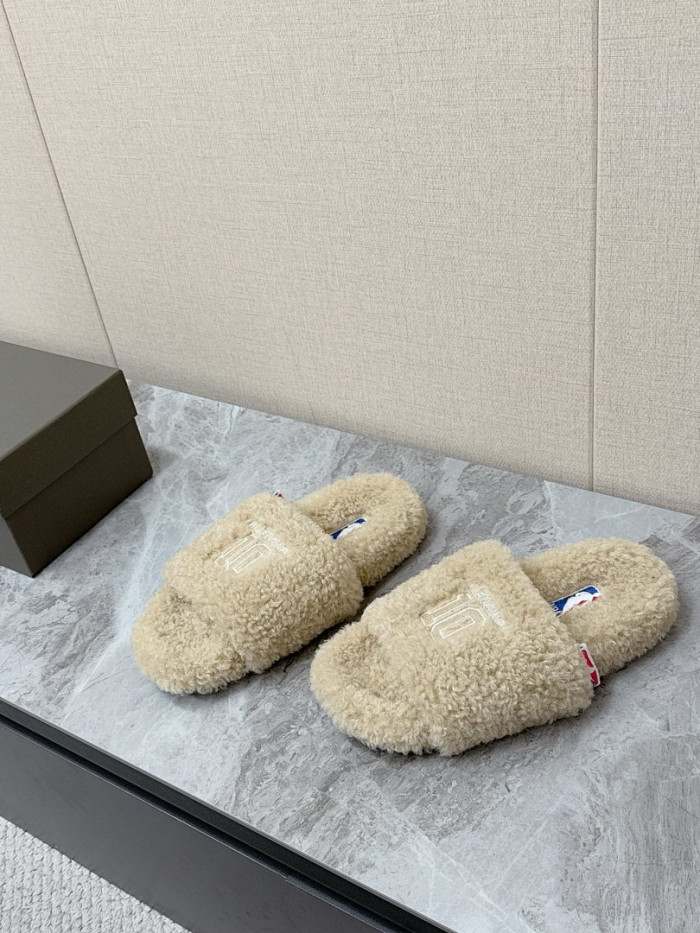 BALENCIAG* SANDAL 77