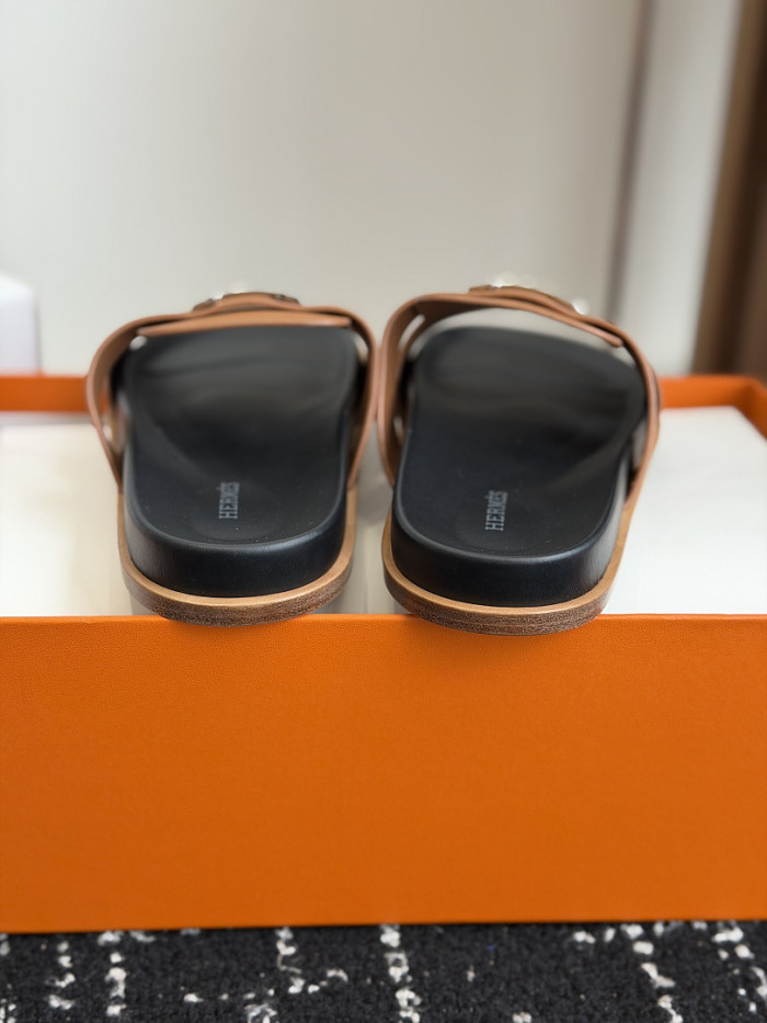 Herme* Sandal140