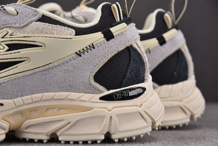 OFW Be Right Back BRB000021