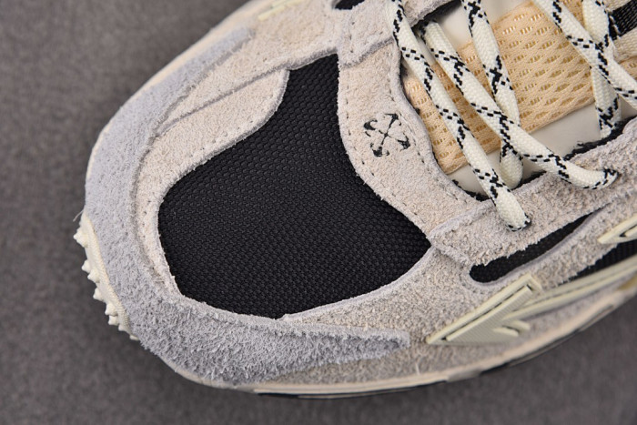 OFW Be Right Back BRB000021