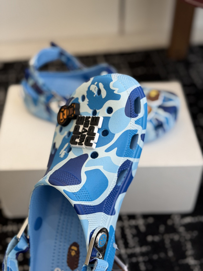 BAPE × Crocs 01