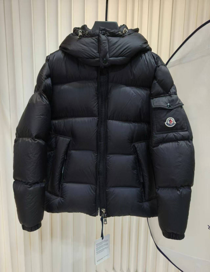 Moncler Down Jacket 76