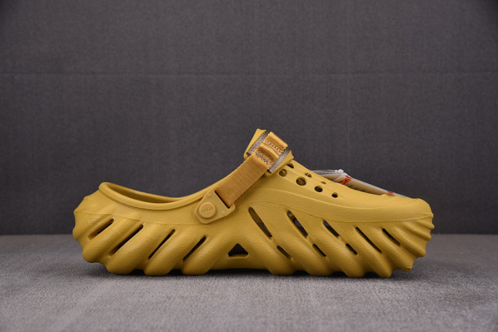 crocs pollex clog by salehe bembury 207393-311
