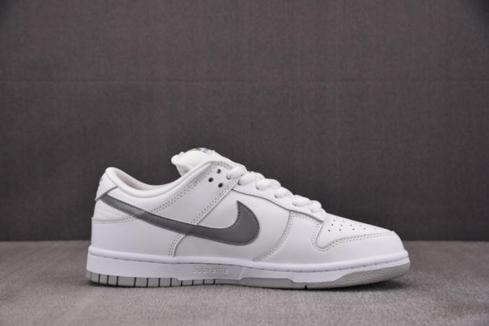 Nike SB Dunk Low 94 White Metallic Silver HQ8487-100