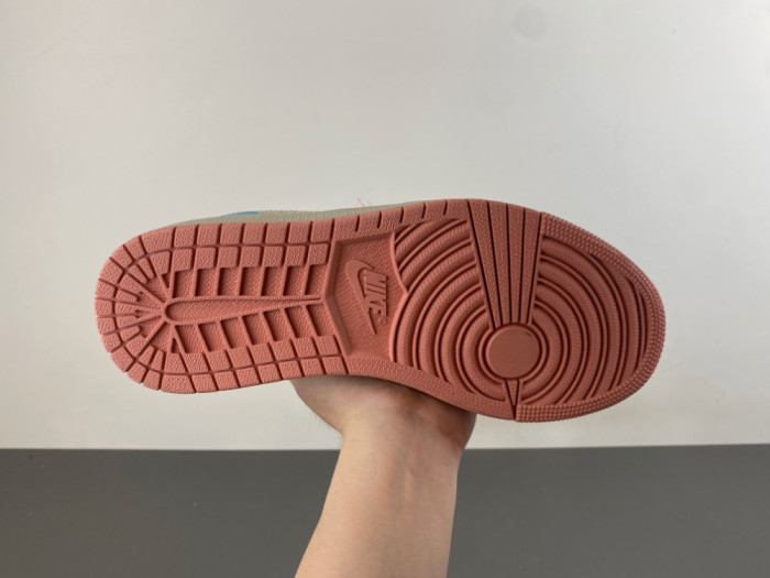 Air Jordan 1 Low Somos Eternos IM8120-464