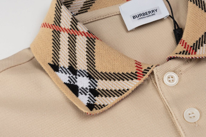 BURBER*Y T-Shirt 89